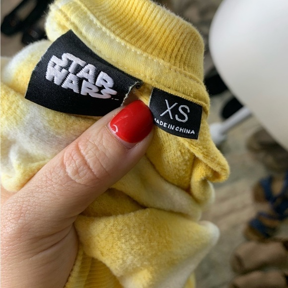 Star Wars XS Baby Yoda Against Orange Sun Graphic Sand Long Sleeve Sweatshirt - Picture 6 of 8